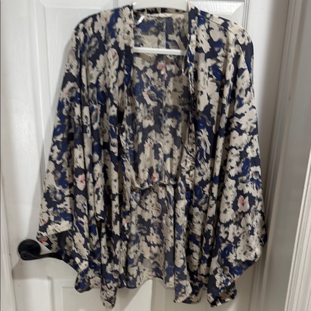 Floral Kimono Cardigan‎ - Blue and Cream